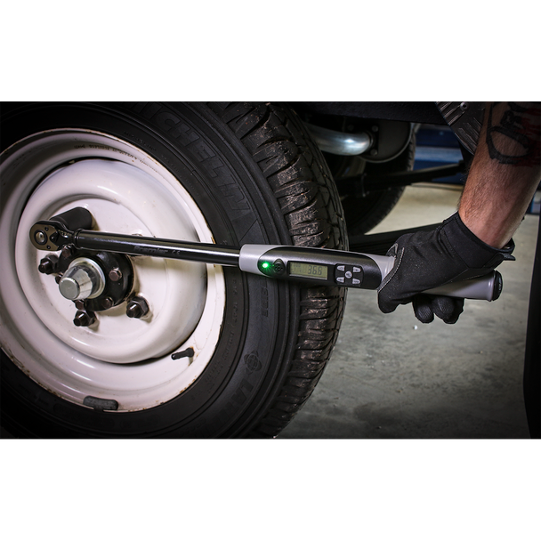 Premier Black Digital Torque Wrench with Angle Function 1/2″Sq Drive 20-200Nm